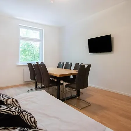 Prime - Monteur House With 1-4 Apartmán Duisburg